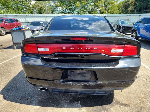 2013 DODGE CHARGER SE