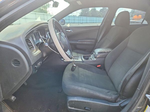 2013 DODGE CHARGER SE