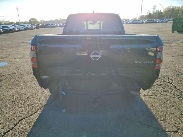 2022 NISSAN FRONTIER Crew Cab