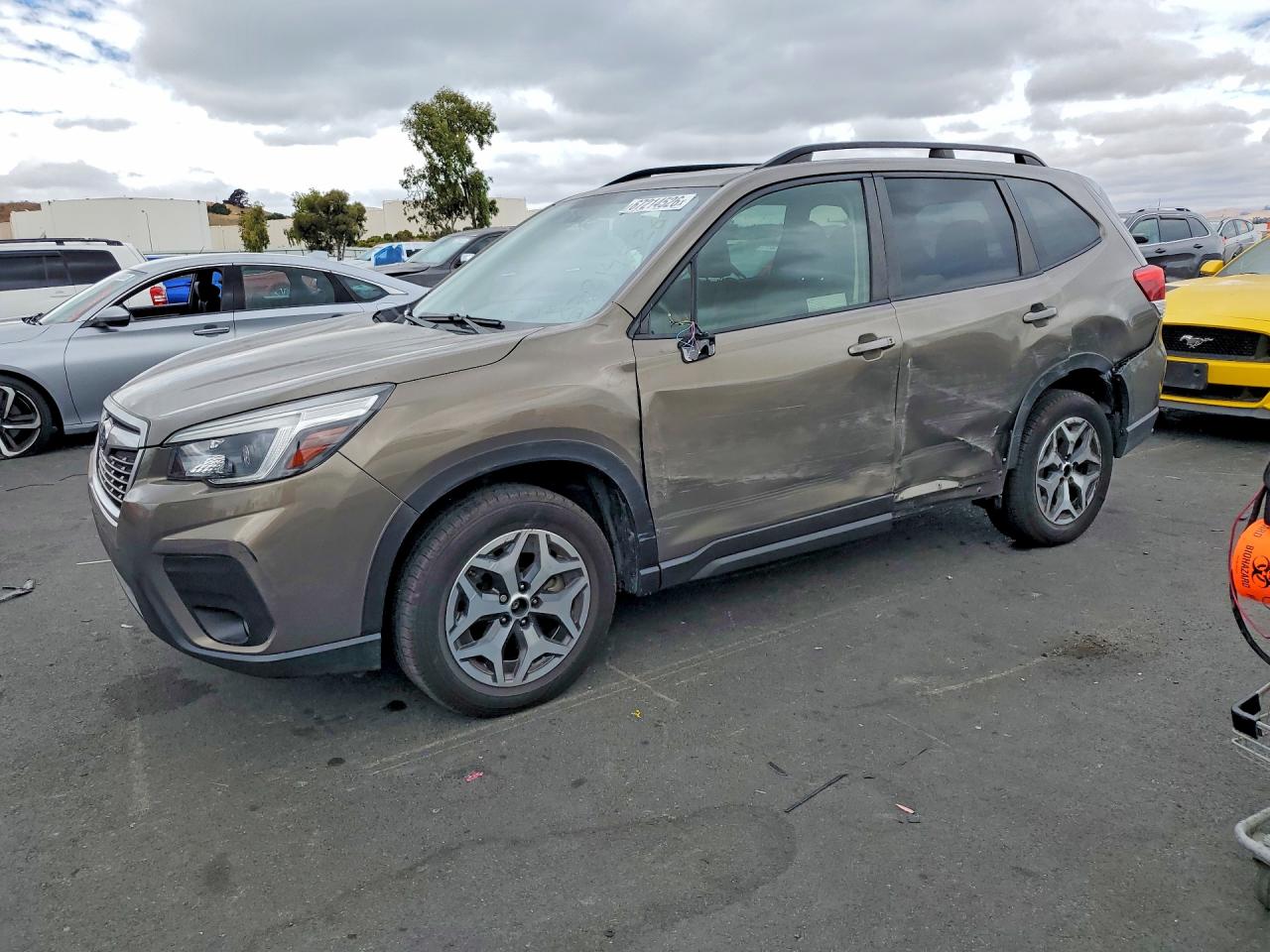 2021 SUBARU FORESTER Premium