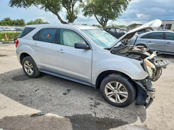 2017 CHEVROLET EQUINOX LS — Passenger 3/4