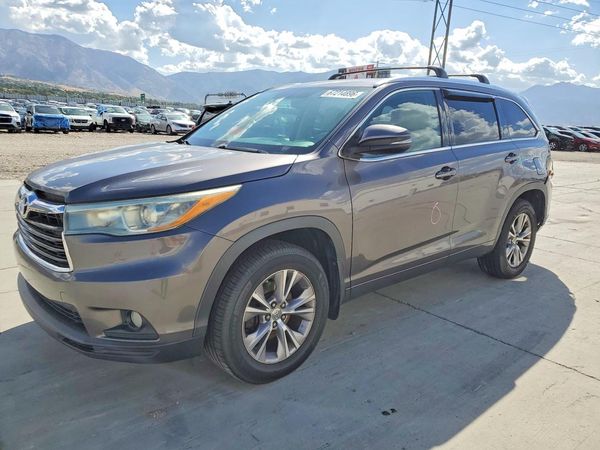 2015 TOYOTA HIGHLANDER