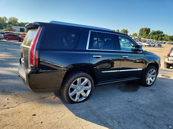 2020 CADILLAC ESCALADE