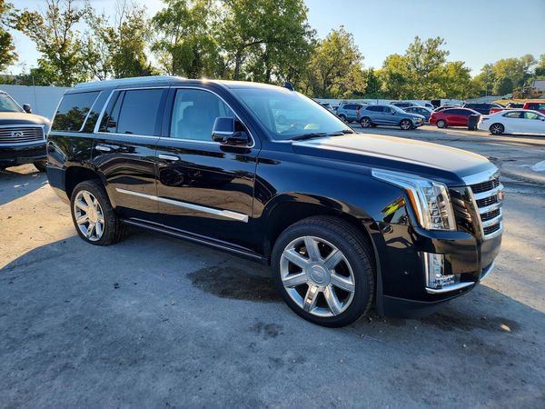 2020 CADILLAC ESCALADE