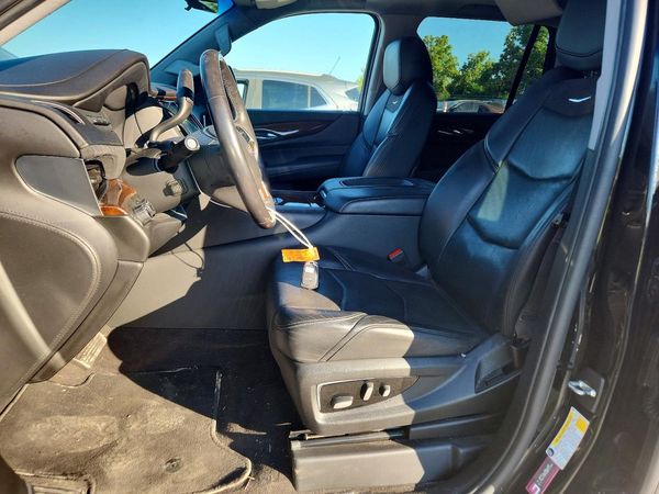 2020 CADILLAC ESCALADE