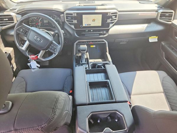 2026 TOYOTA TUNDRA SR5 — CKPT