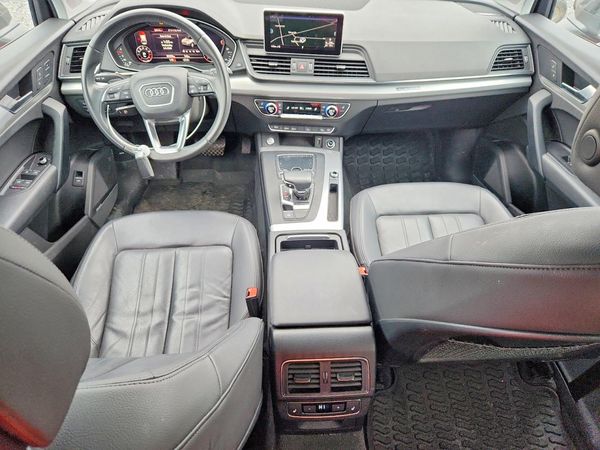 2019 AUDI Q5 quattro Prestige