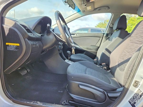 2015 HYUNDAI ACCENT GL(Middle-low)