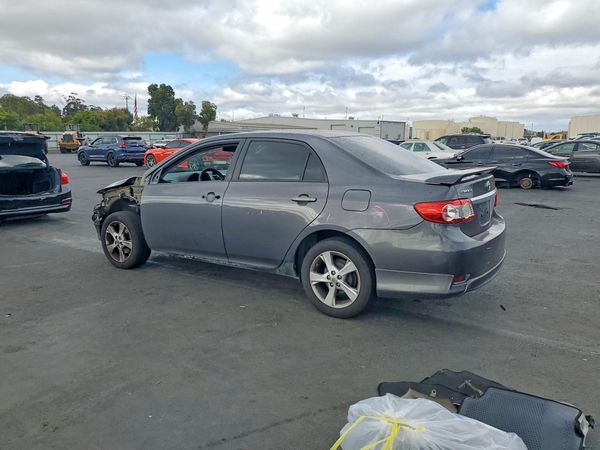 2012 TOYOTA COROLLA