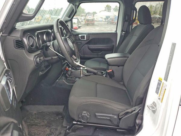 2021 JEEP WRANGLER UNLIMITED Unlimited Sport — DENT