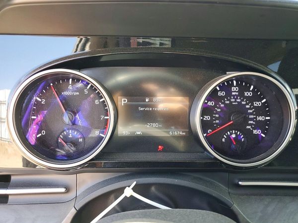 2024 KIA CARNIVAL