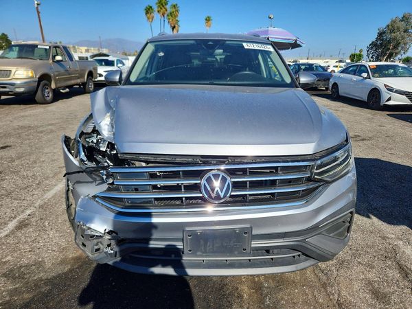 2022 VOLKSWAGEN TIGUAN