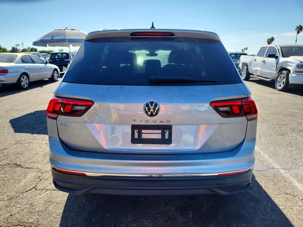 2022 VOLKSWAGEN TIGUAN