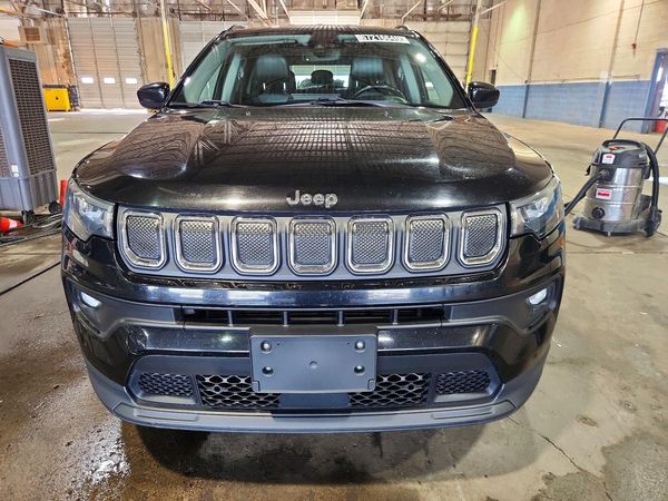 2022 JEEP COMPASS