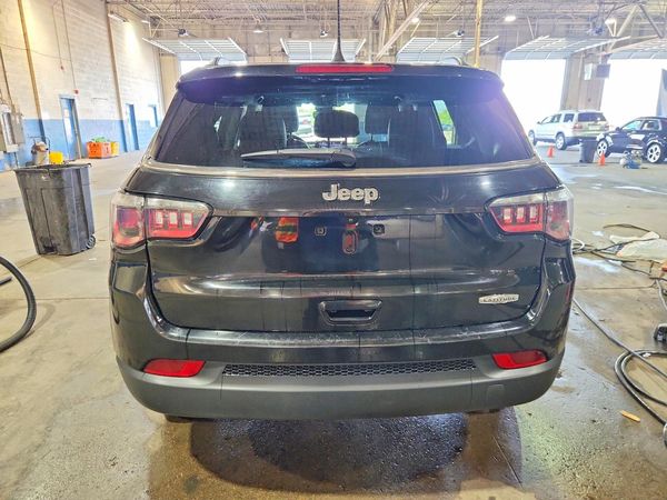 2022 JEEP COMPASS