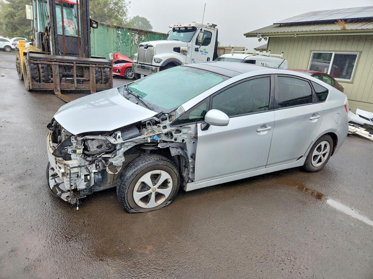 2013 TOYOTA PRIUS
