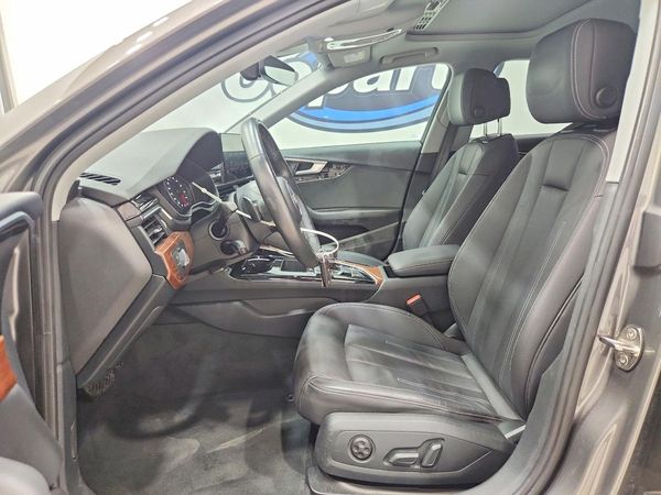 2020 AUDI A4 Premium