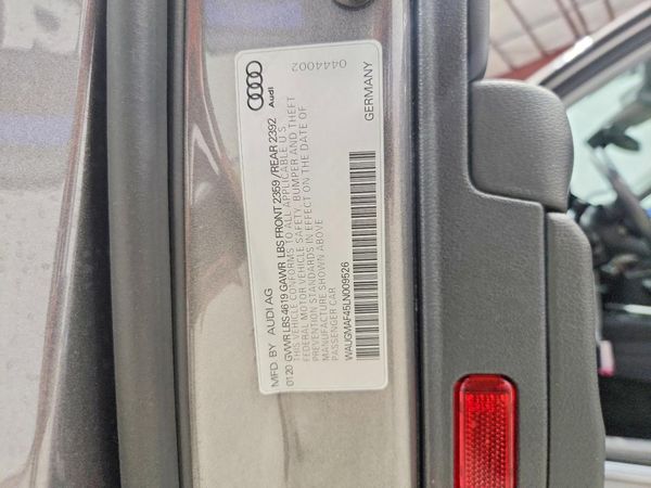 2020 AUDI A4 Premium