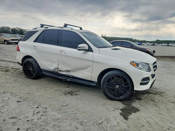2017 MERCEDES-BENZ GLE GLE350 — Passenger 3/4