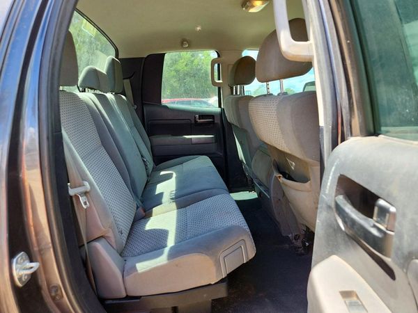 2012 TOYOTA TUNDRA SR5