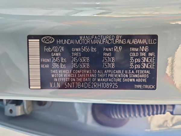 2024 HYUNDAI SANTA CRUZ SEL Base