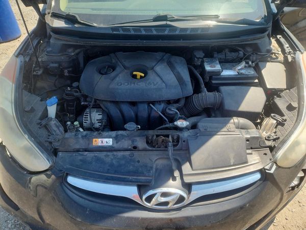 2013 HYUNDAI ELANTRA