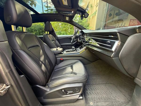 2019 AUDI Q8