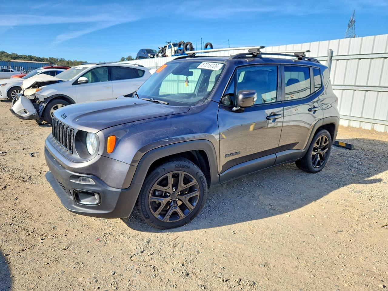 2017 JEEP RENEGADE — Front 3/4