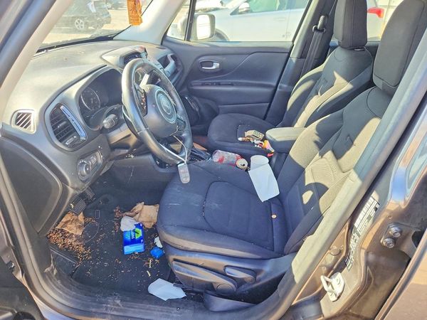 2017 JEEP RENEGADE — DENT