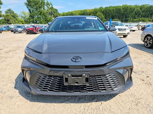 2025 TOYOTA CAMRY