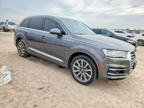 2018 AUDI Q7 quattro Prestige