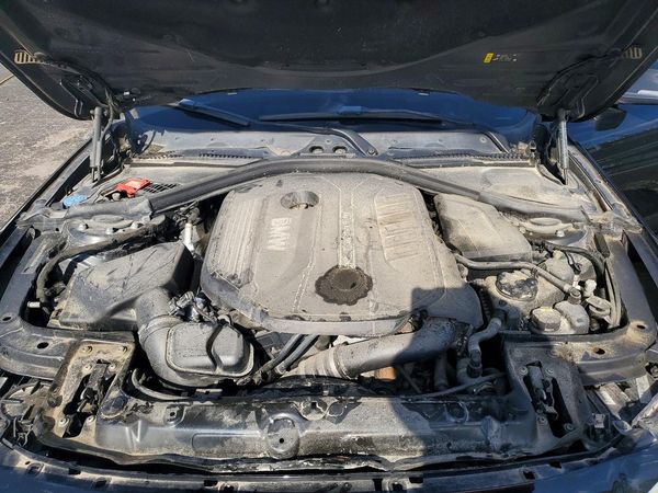 2017 BMW 4 SERIES — Engine bay