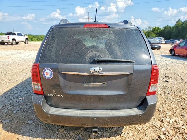 2014 KIA SEDONA GL