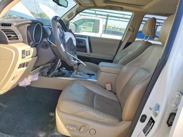 2013 TOYOTA 4RUNNER — DENT