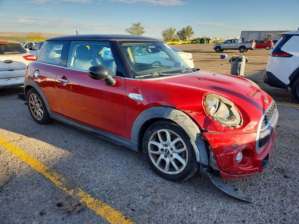 2015 MINI COOPER