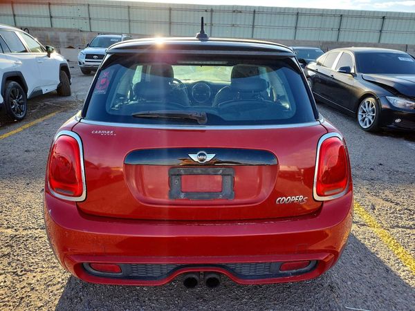 2015 MINI COOPER
