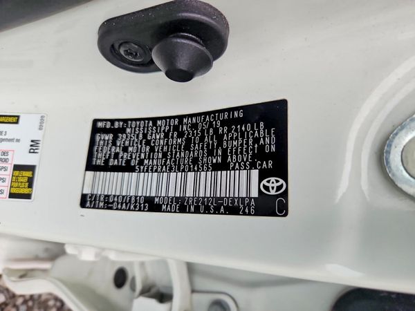 2020 TOYOTA COROLLA