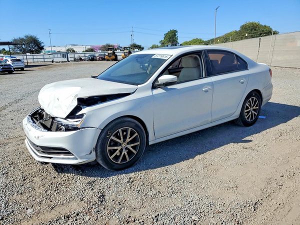 2017 VOLKSWAGEN JETTA