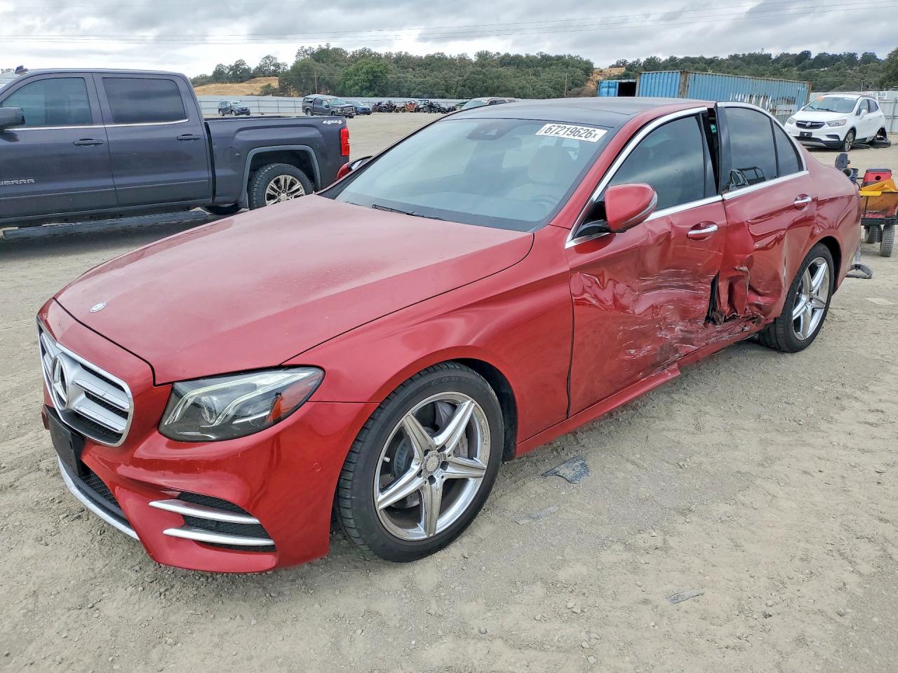 2017 MERCEDES-BENZ E