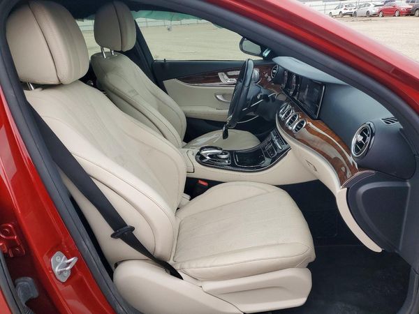 2017 MERCEDES-BENZ E
