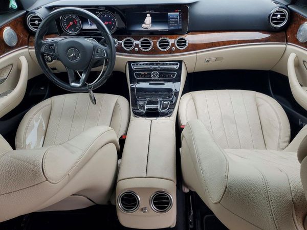 2017 MERCEDES-BENZ E