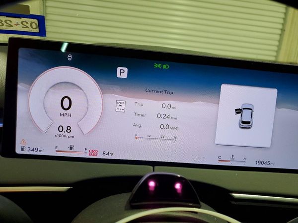 2026 GENESIS GV70 2.5T, 2.5T Select