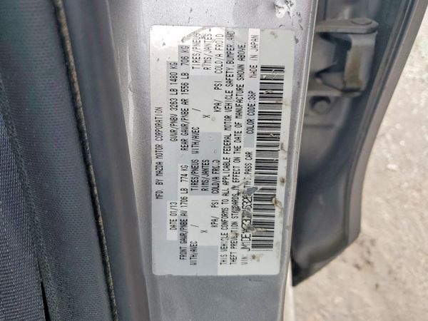 2013 MAZDA MAZDA2