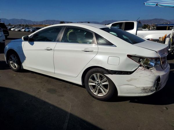 2012 HYUNDAI SONATA