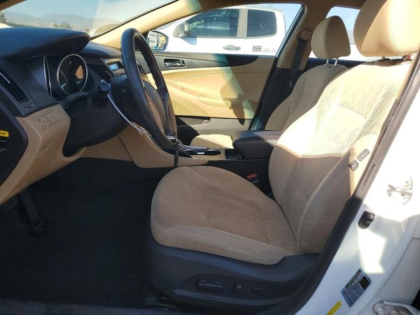2012 HYUNDAI SONATA