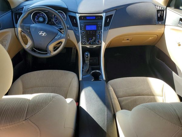 2012 HYUNDAI SONATA