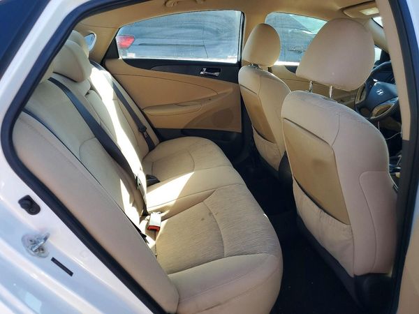 2012 HYUNDAI SONATA