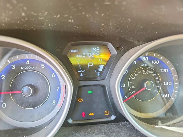 2013 HYUNDAI ELANTRA
