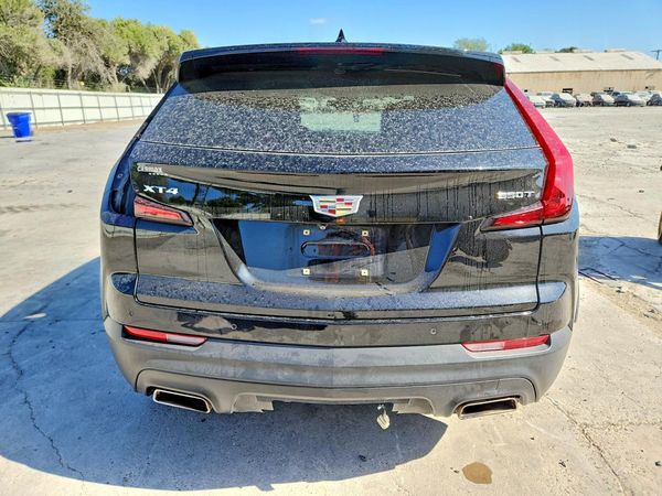 2022 CADILLAC XT4