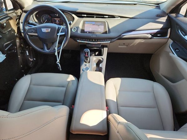 2022 CADILLAC XT4